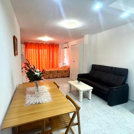Apartmán Estudio A 1 Minuto De La Playa Torrevieja Exteriér fotografie